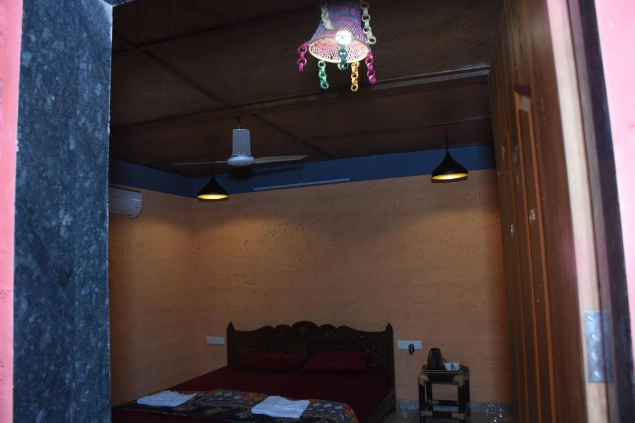 ホテル Amee'S Retreat Diveāgar エクステリア 写真